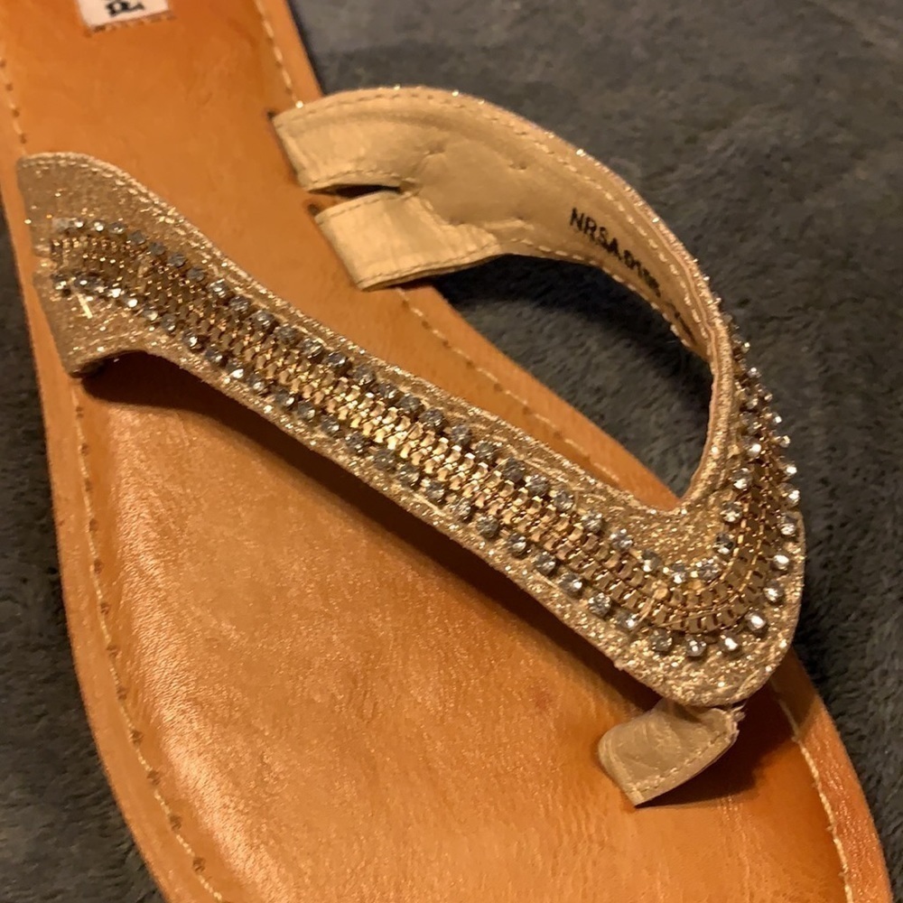 Gold Rhinestone Sandals Size 8.5 - Picture 7 of 8